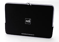 Tucano Second Skin 17  MacPro Black (BF-N-MB17)